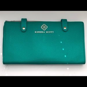 Jet Set Large Jewelry Organizer in Teal